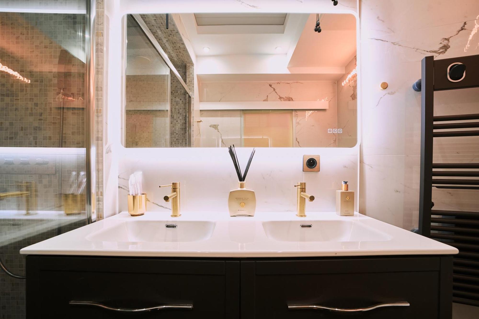Appartamento Les Perles Amienoises Gold Pearl Hyper Centre Amiens Esterno foto